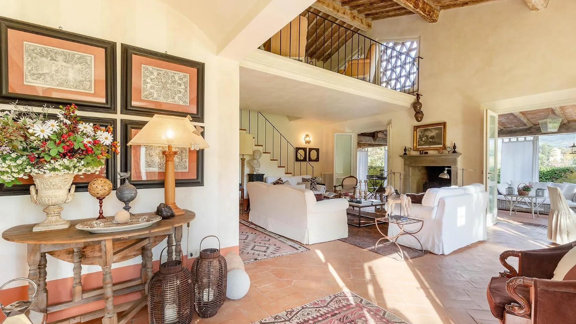 Villa Label, When Creativity Meets Style In Endless Romanticism Corsanico-Bargecchia