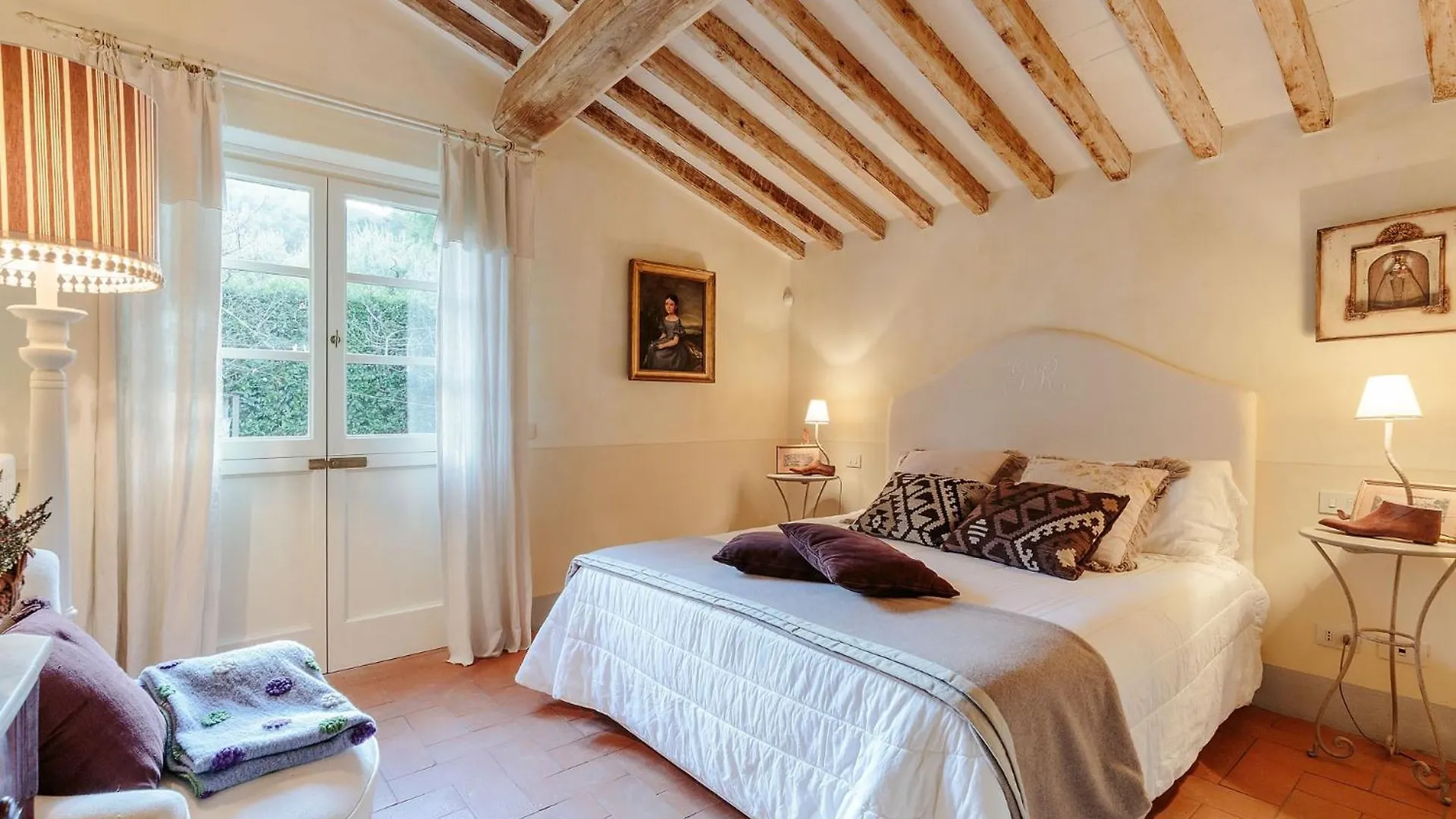 Villa Label, When Creativity Meets Style In Endless Romanticism Corsanico-Bargecchia 0*,  Italia