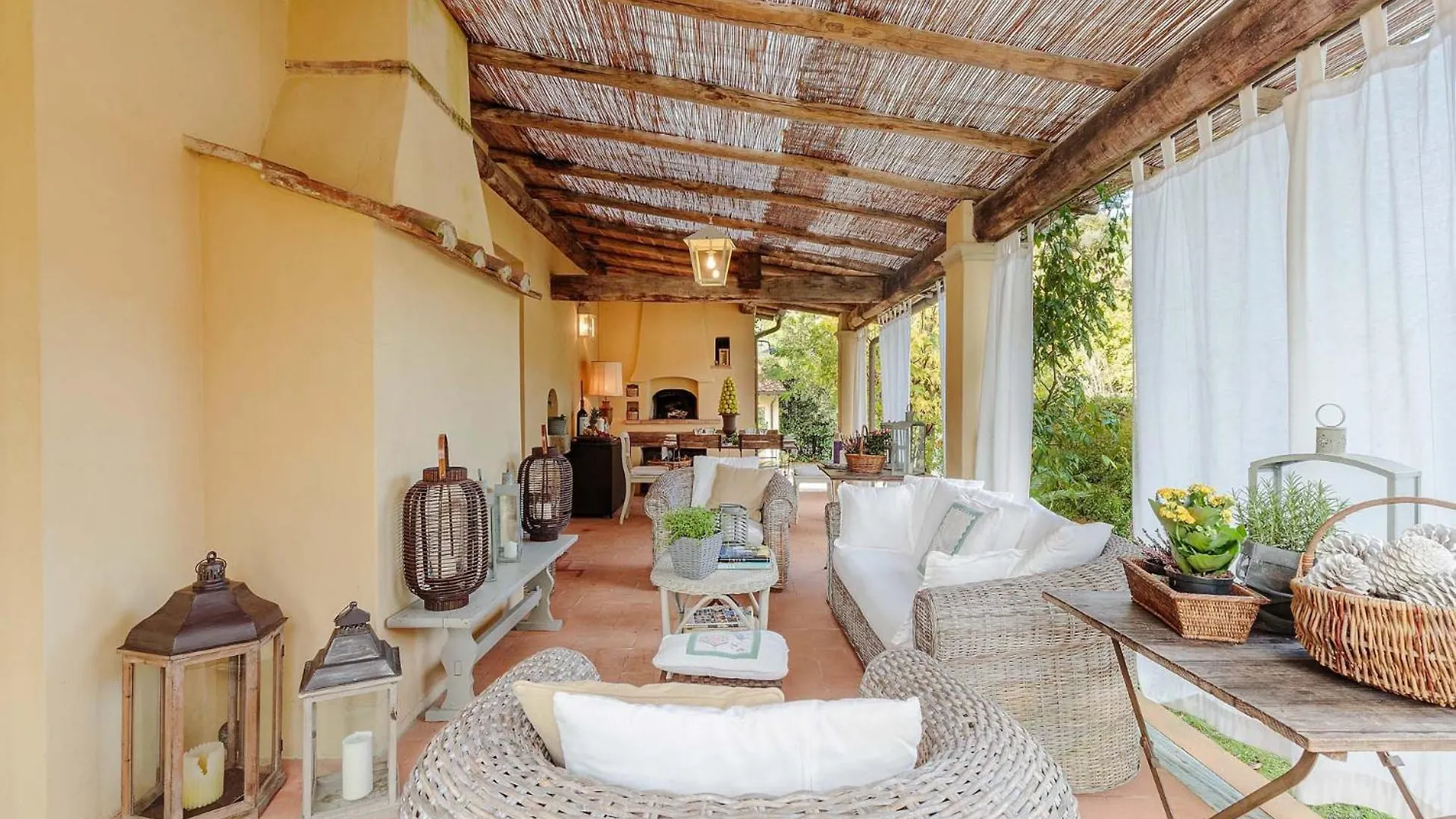 Villa Label, When Creativity Meets Style In Endless Romanticism Corsanico-Bargecchia 0*,